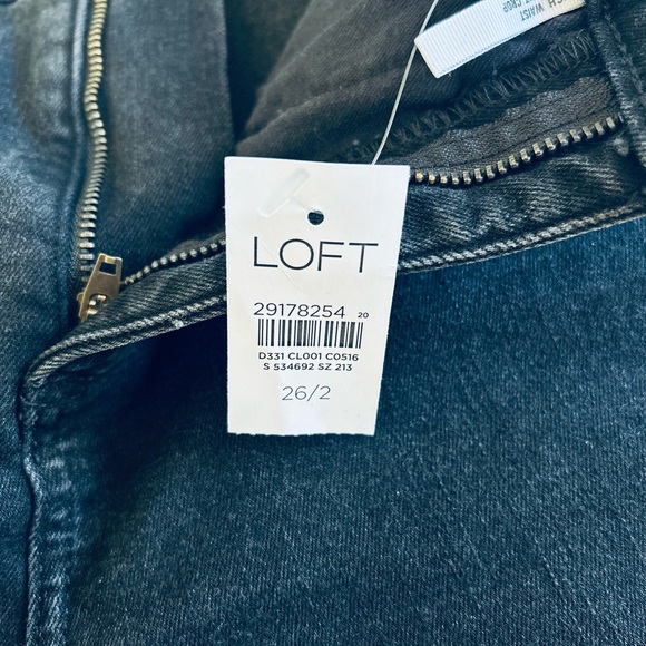 ANN TAYLOR LOFT High Waist Raw Hem Straight Crop 2/26 O-12 * - Picture 4 of 12